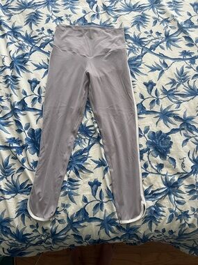 Women’s High-Waist Dusty Lilac Leggings with White Trim